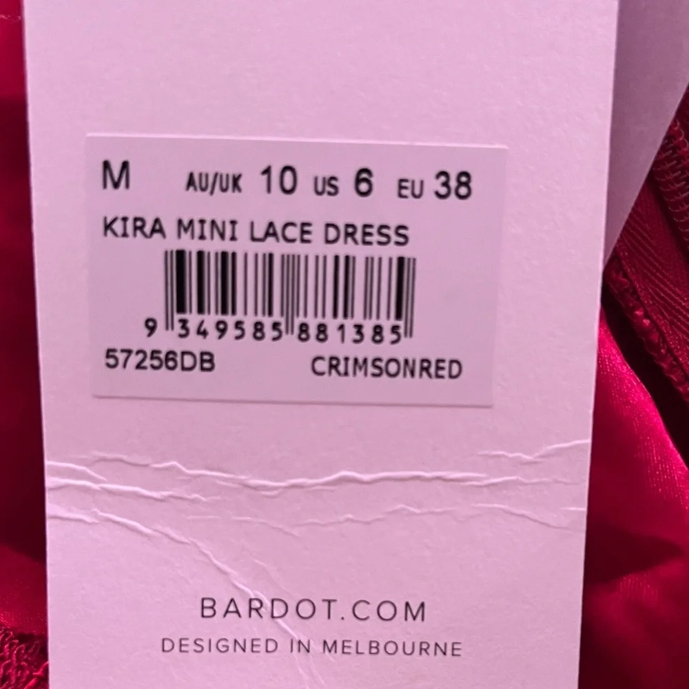 STUNNING Bardot Kira Mini Lace Dress in Crimson Size 6 - Picture 2 of 7